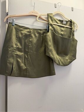 Aritzia Sunday Best Two-Piece Set